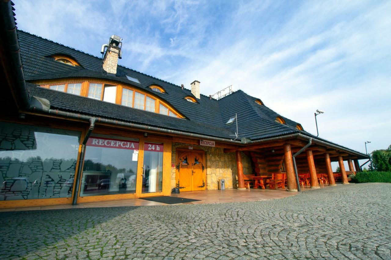 Hotel Stary Mlyn Koziegłowy Exterior foto